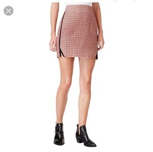 Skirt perfect for work